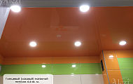 Оранжевый лаковый натяжной потолок от "Алези" НП-L739-4,4 кв.м