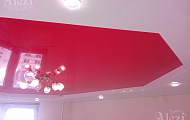 Двухуровневый глянцевый натяжной потолок ( красно/белый)